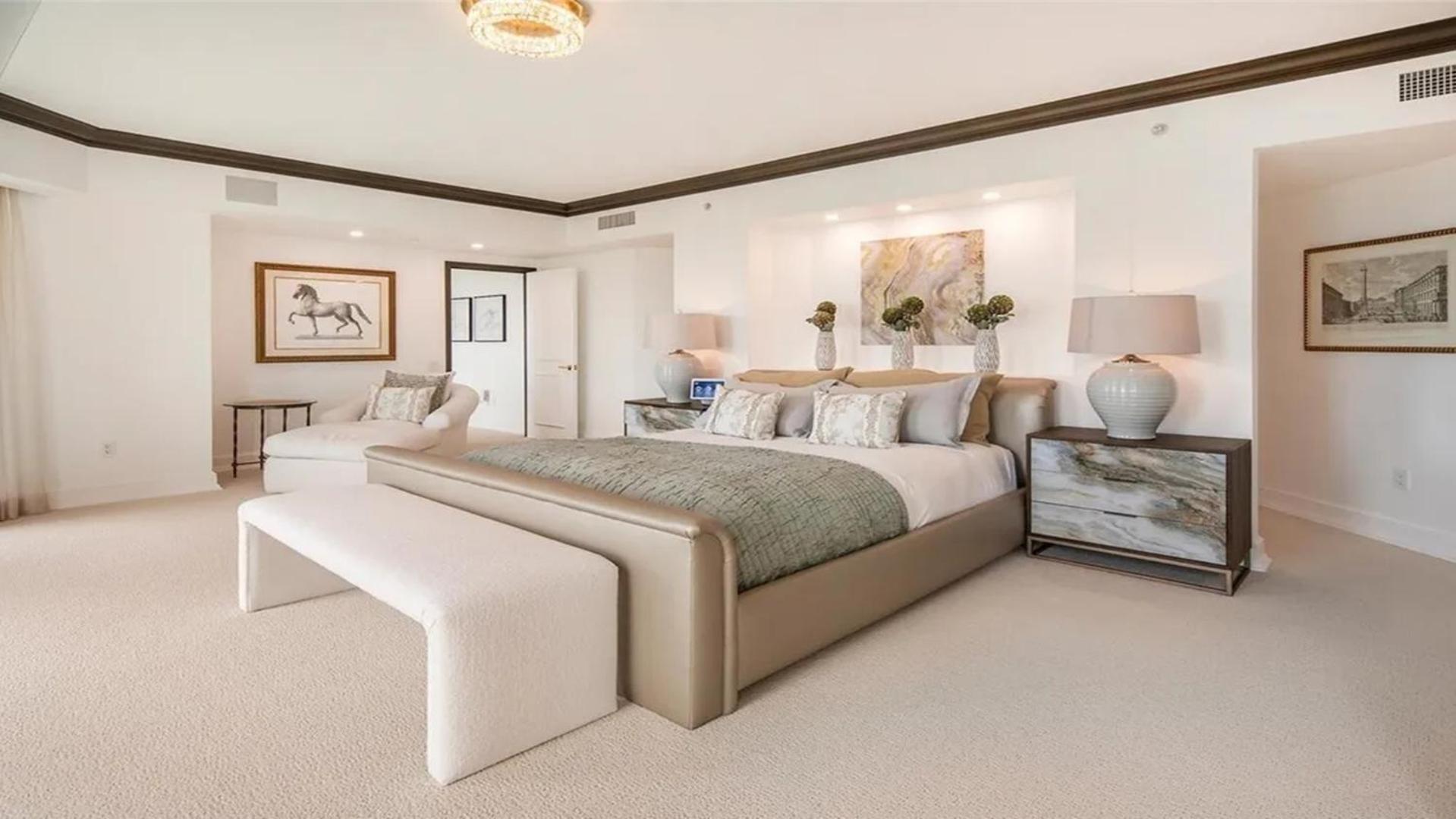 Stunning Four Bedroom Fully Professionally Remodeled Apartment Las Vegas Exterior photo